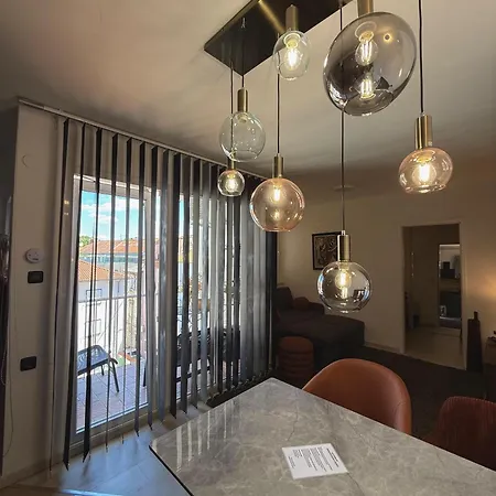 Apartament Avantgarde *